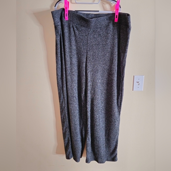 Lily Morgan Women's Grey Ribbed Knit Pants Size 3X - Picture 2 of 5